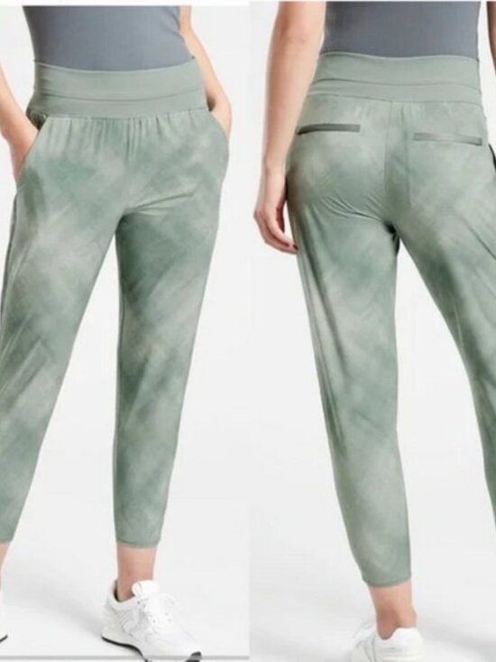 Athleta Pants - Athleta Crop Pants Womens Sz 2 Nolita Slim Tapered Athleisure Minimalistic Grey‎